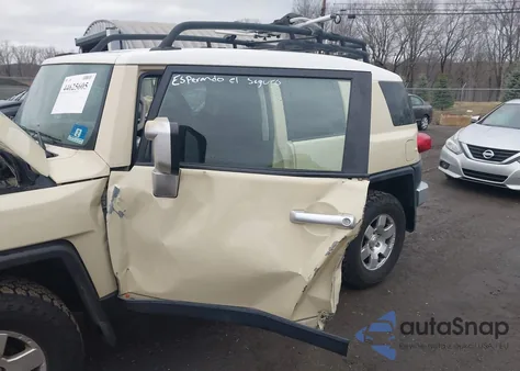 2008 Toyota Fj Cruiser из США, поврежденный, VIN JTEBU11F18K016547